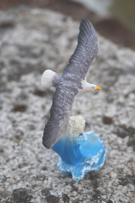 Me0954 Figurine Statuette Mouette En Vol Oiseau Marine Mer