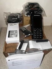 MOTOTRBO R7  403-512 Mhz 4W FKP CAPABLE. Band New Model:AAH06RDN9WA1AN