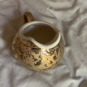 24kt Gold Plated Ceramic Creamer, Made in USA, Round Shape, Gold & White