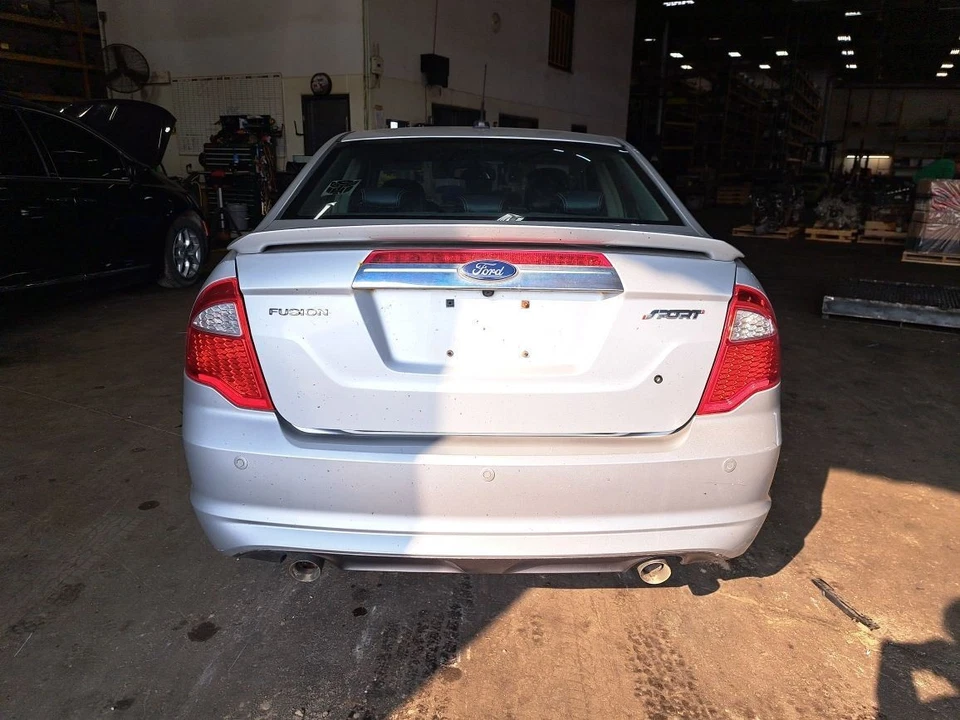 Husillo/nudillo delantero lado conductor izquierdo Fusion Sku #4201781 2010 Foto 4 de 4