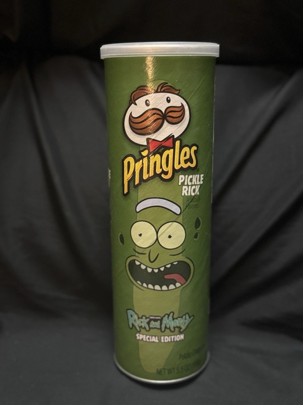 Pringles Pickle Rick Pickle Potato Crisps 5.5 oz Can Rick and Morty Edition READ
