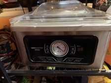 Vacuum Sealer Master Vp 200 Barely Used VacMaster