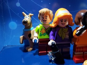 Lego Scooby Doo Minifigure Lot Velma Daphne Fred Shaggy Gang 75902 75904 75903