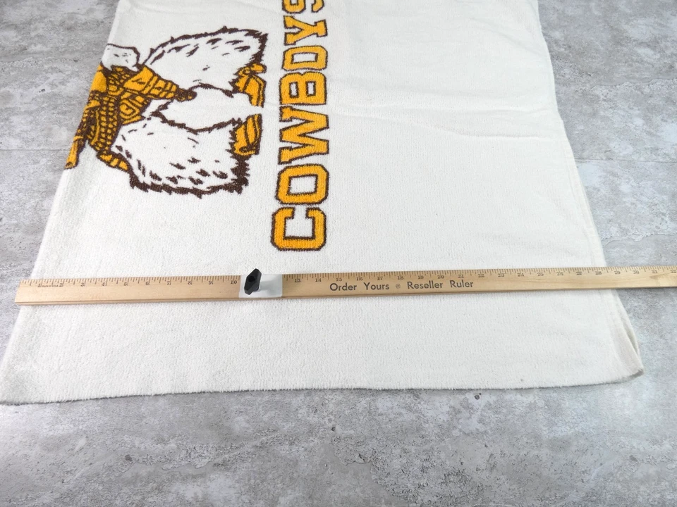 University Wyoming Cowboys Beach Towel 64X68 White Pistol Pete Vintage - Image 3 of 4