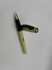 Pelikan Füller Style P55 lime M-Feder