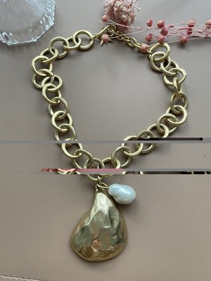 Designed QUINN Gold Tone Chunky Chain Necklace with  Pendant & Pearl
