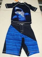 NWT Gymboree boy rash guard Shark Trunk shorts set 2 pc 4, 5/6