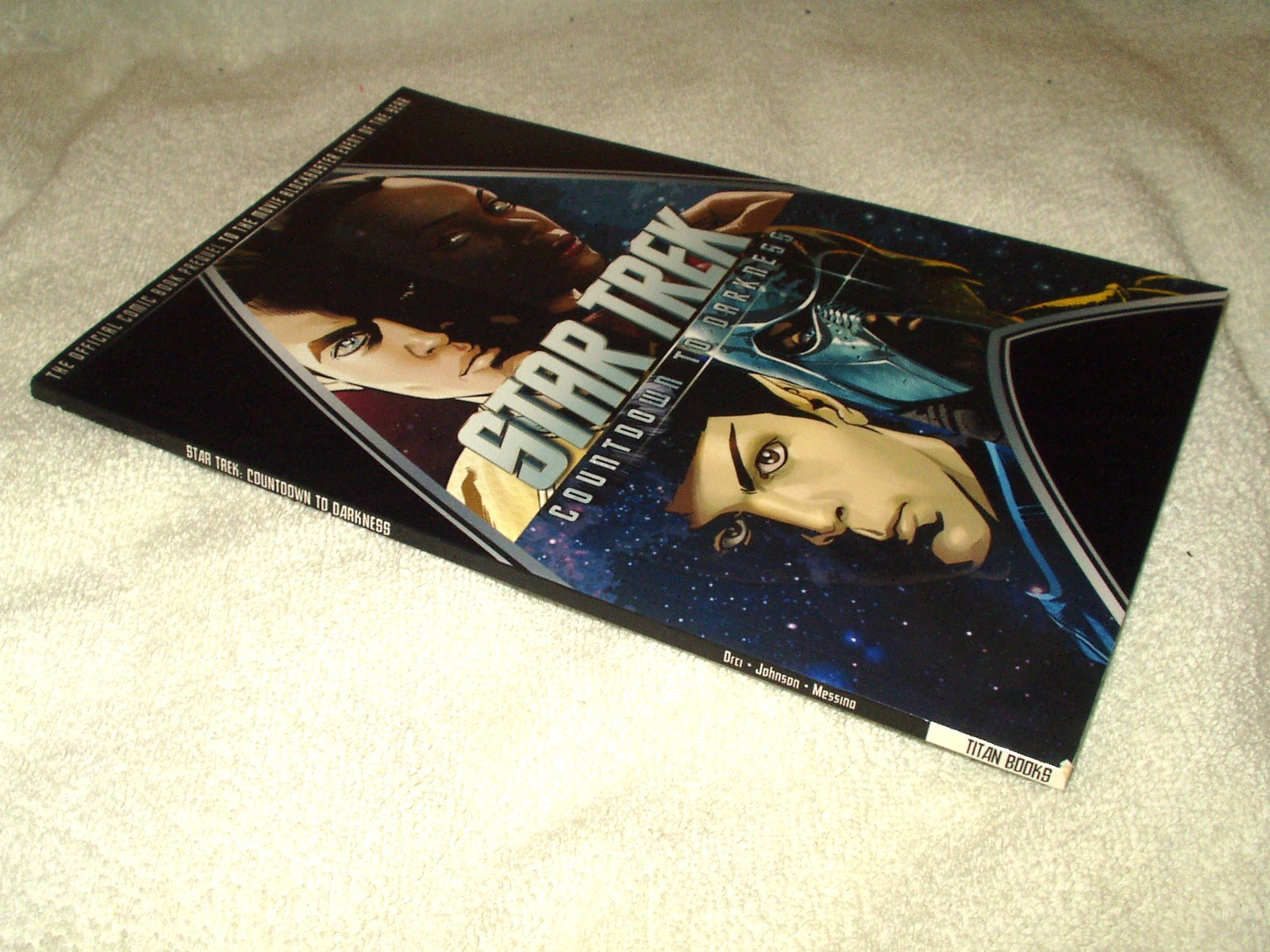 Book Softback Graphic Novel Star Trek: Countdown To Darkness Movie Prequel