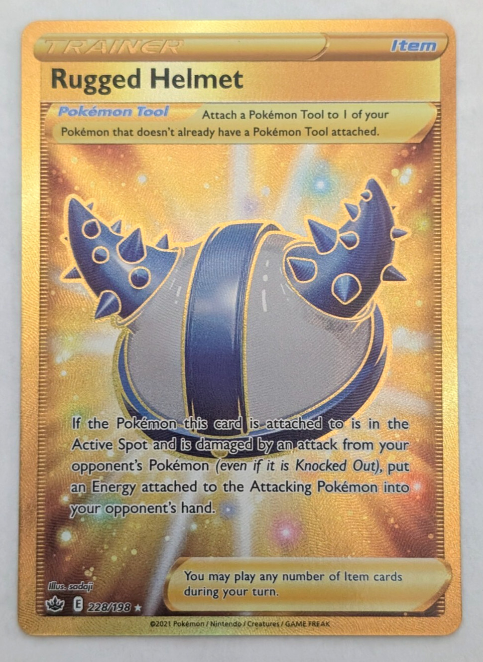 POKEMON ~ RUGGED HELMET ~ 228/198 ~ CHILLING REIGN ~ GOLD SECRET RARE ~ NM