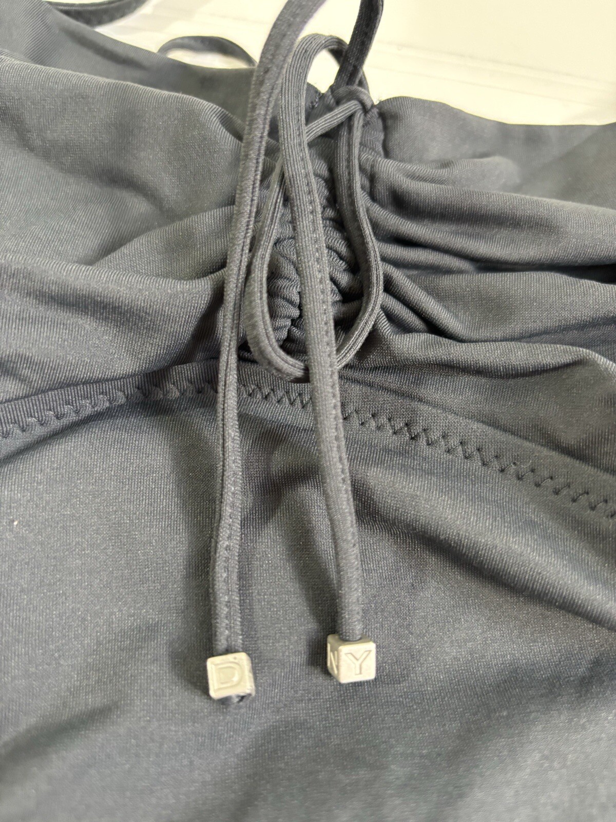 DKNY Gray Adjustable Drawstring Sides Built-In Su… - image 5