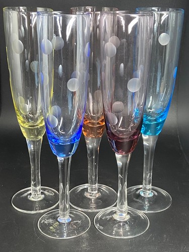 Vintage Cut Polka Dot Champagne Flute Glasses, Qty: 5, 9.25" Tall - Picture 3 of 3