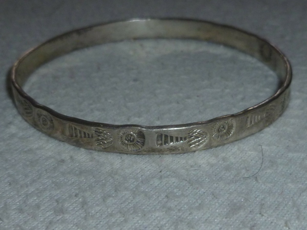 VINTAGE STERLING SILVER HECHO EN MEXICO BANGLE BRACELET SUN VINTAGE STERLING SILVER HECHO EN MEXICO BANGLE BRACELET SUN