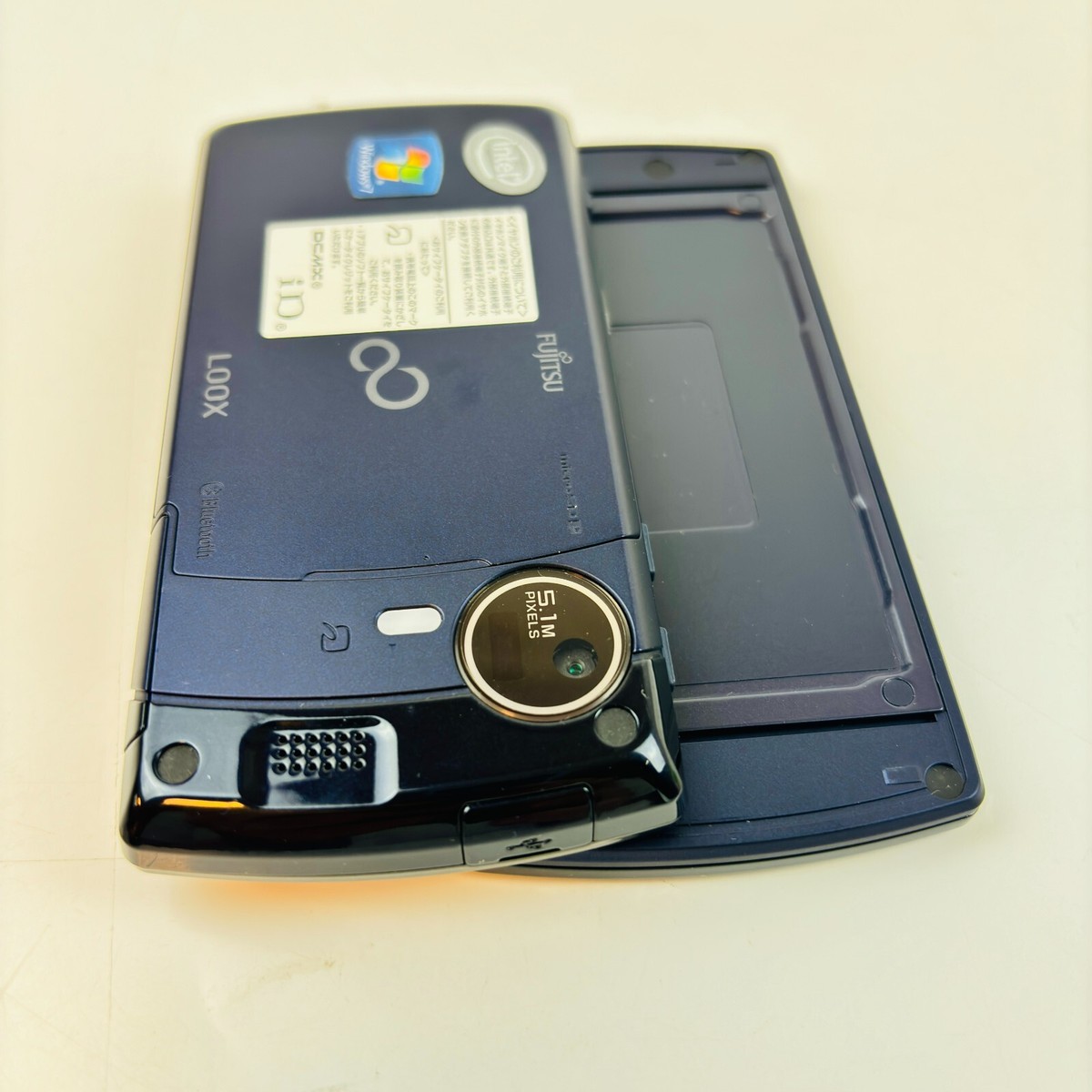 FUJTISU F-07C LOOX WINDOWS 7 SYMBIAN PHONE UNLOCKED DOCOMO