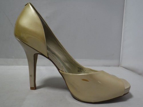 Jessica Simpson Josette Gold Patent D'Orsay Heels Peep Toe Women's US Sz 7.5 - Picture 6 of 17