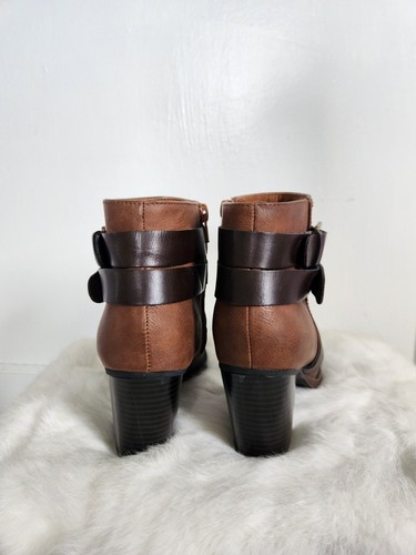Olive Street Brown Heeled Boots Size 6.5, Women's Fashion Booties - Picture 5 of 8