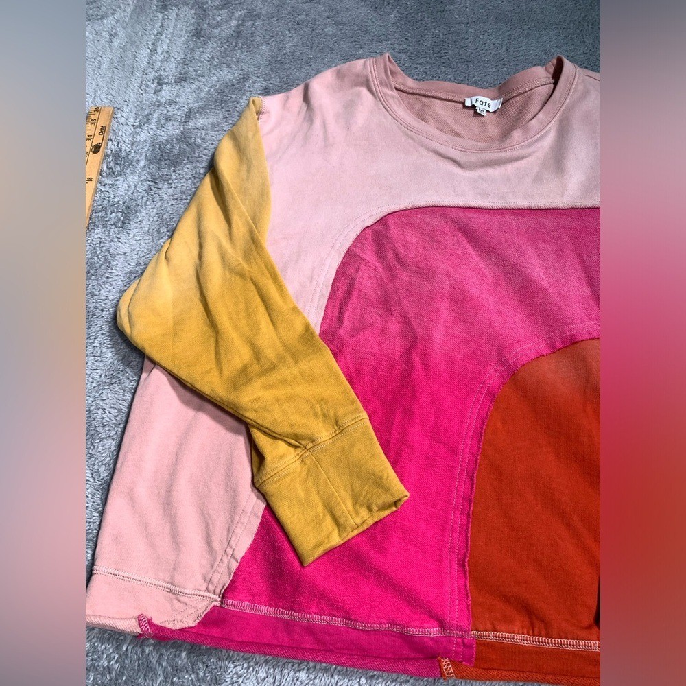 Fate Colorful Patchwork Sweatshirt medium - image 2