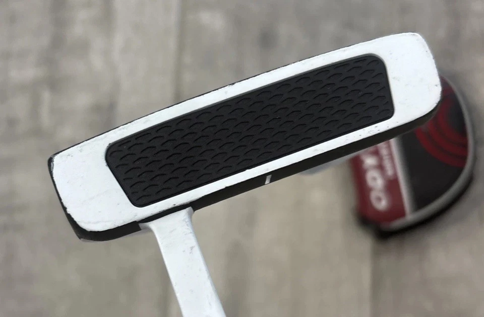 Pinimeadow Golf Putter Site-4 Gently Used 34.5” With Head Cover!! - Image 2 of 4