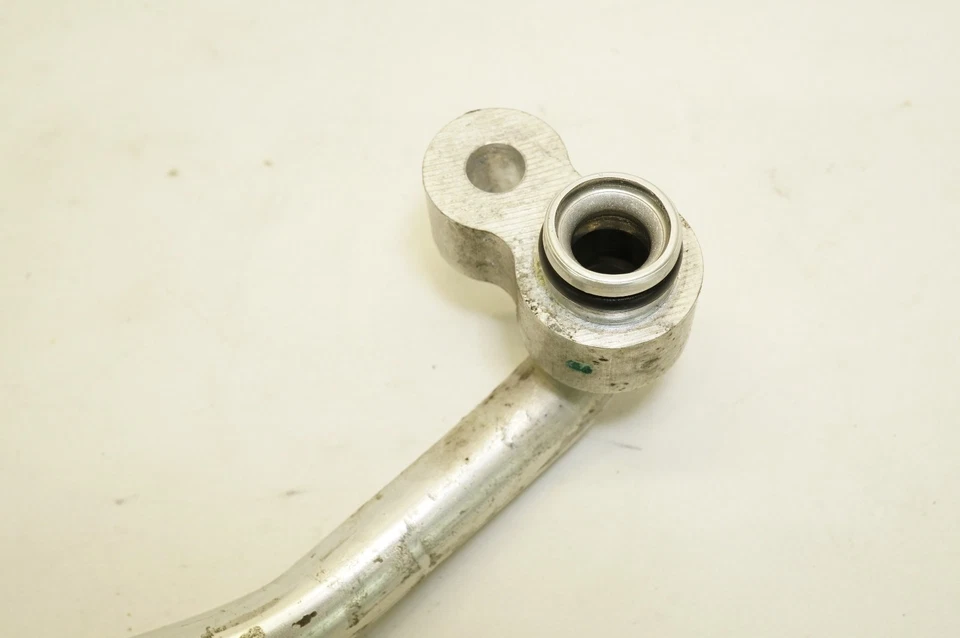 🔅Manguera de descarga OEM Toyota Prius 2016-2022 Foto 4 de 4