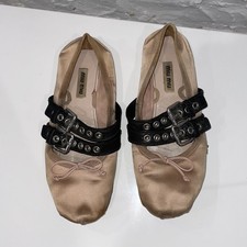 Ballerine Miu Miu rosa raso COSÌ COME SONO fibbie in pelle IT 37 (~US donna 6,5)