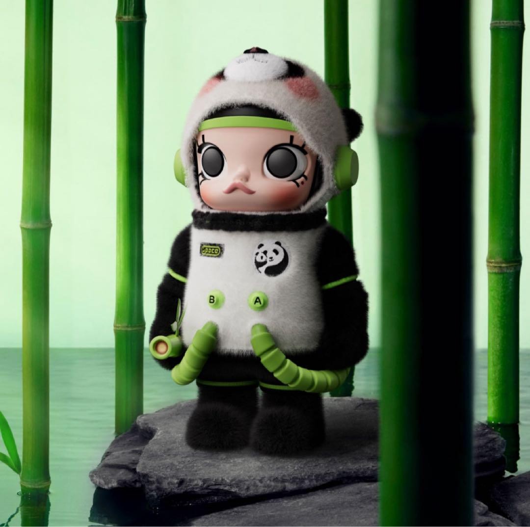 MEGA Collection 400% SPACE MOLLY PANDA