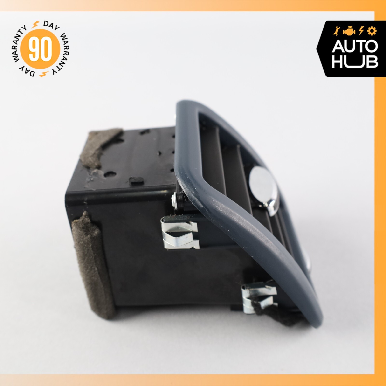 09-13 Maserati Quattroporte M139 Front Right or Left Console AC A/C Air Vent OEM