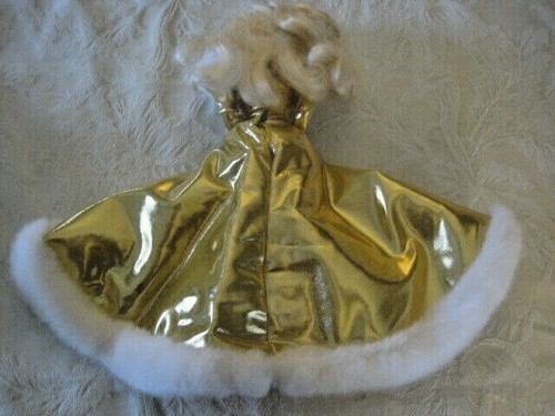 1994-Happy-Holiday-Barbie-Doll