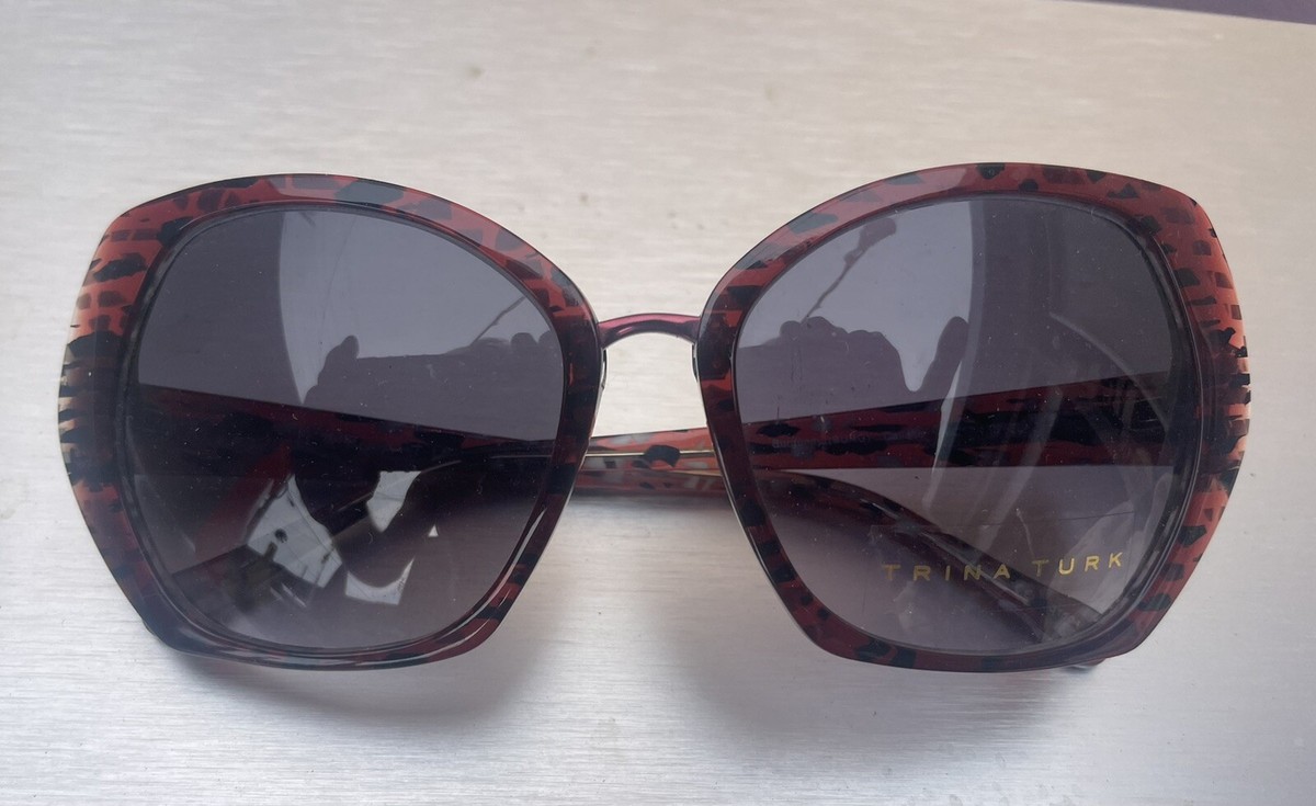 Tortoise design sunglasses, TTurk Tahari Designer Sunglasses Tortoise Brown Black & Brown  main image 2