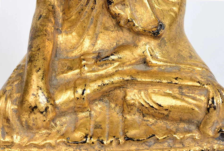 19th Century, Mandalay, Antique Burmese Wooden Seated Lotus Buddha - Image 4 of 4