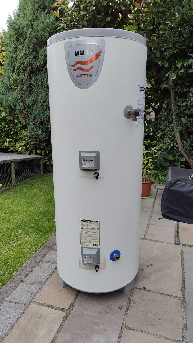 Heatrae Sadia Megaflo 210 Litre Direct Unvented Hot Water Cylinder | eBay