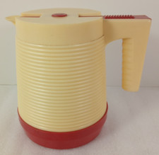 Como Plastics Columbus Indiana Toy Pitcher Vintage Kitchen Play 4.75 in USA