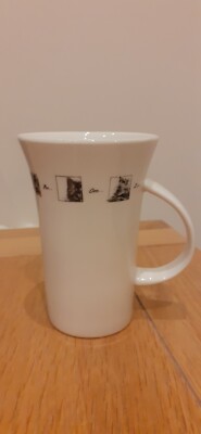 KATZEN SCHWARZ-WEISSE TASSE VON BOB BOWBRIDGE. KATZENLIEBHABER TEE- ODER KAFFEETASSE/BECHER