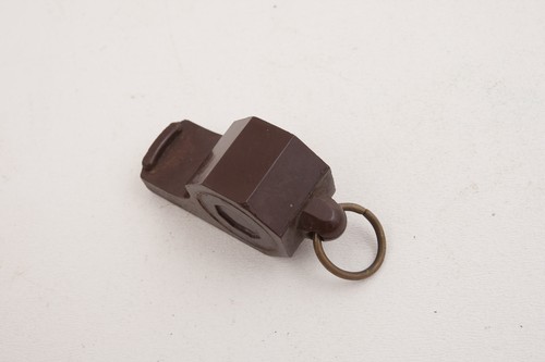 Silbato de baquelita sirena de campo (WD4) bola de corcho anillo de latón de colección entrenador marrón funciona - Imagen 4 de 7