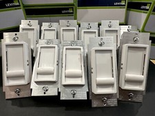    NEW Leviton SureSlide Dimmer Switch LED Halogen Incandescent Bulbs 11 pack  