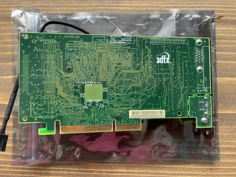 3dfx Voodoo3 3000 AGP graphics card - Image 2 of 2