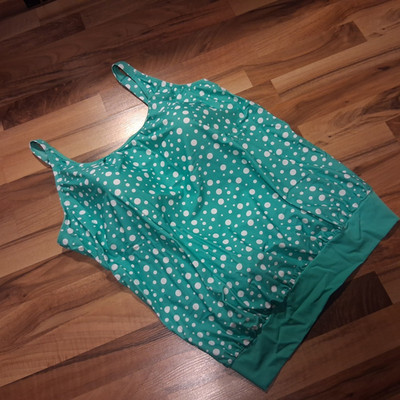 FEEL GOOD Tankini-Oberteil  Top 54 E verstellbare Träger gepunktet Grünton-Weiß