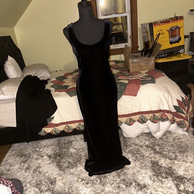 Niki Livas Vintage Black Formal Velvet Maxi Dress Prom Women's Size 10 | eBay Niki Livas Vintage Black Formal Velvet Maxi Dress Prom Women's Size 10 | eBay