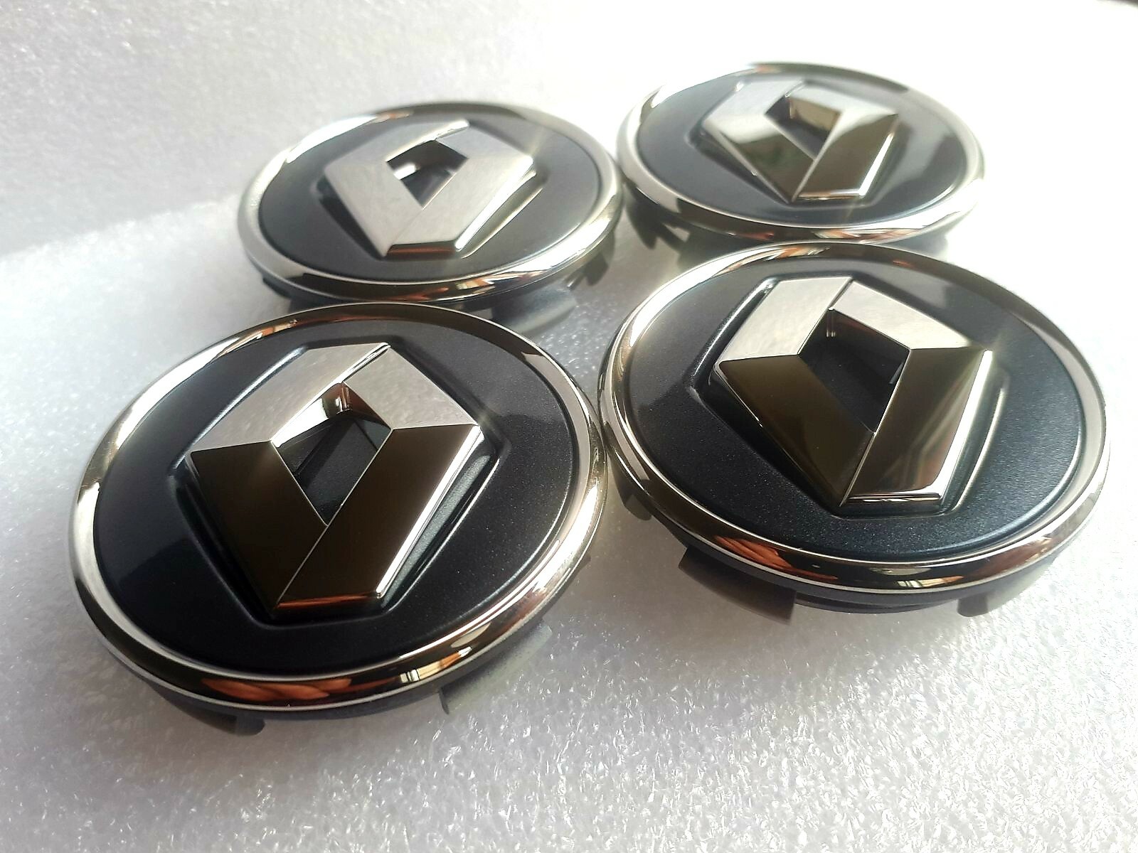 4 Caches Moyeux Renault 57mm Noirs pour Jantes de Clio 4 et Megane 4