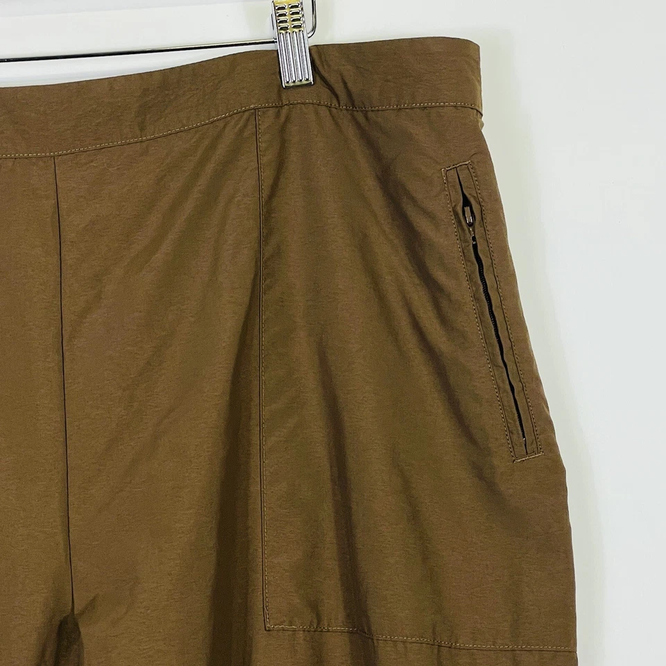 Travelsmith Brown Lightweight Nylon Elastic Waist Pants Trousers Womens 22 22W - Image 3 of 4