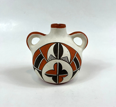 Vintage Lucero Isleta Pueblo New Mexico Native American Pottery Vase Water Jug