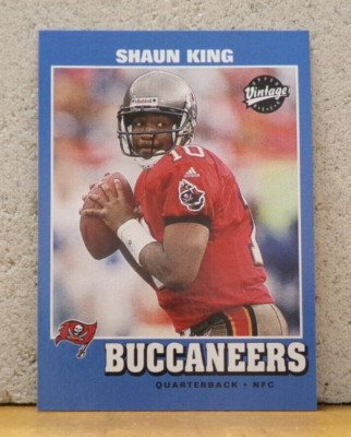 AUC. 551 FOOTBALL CARD UD VINTAGE RETRO DESIGN TAMPA BAY BUCCANEERS SHAUN KING