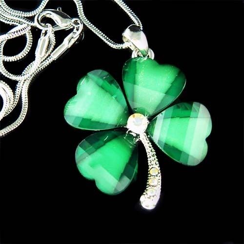 Irish 4 Leaf CLOVER made with Swarovski Crystal St Patricks Day Necklace Jewelry - Afbeelding 1 van 1