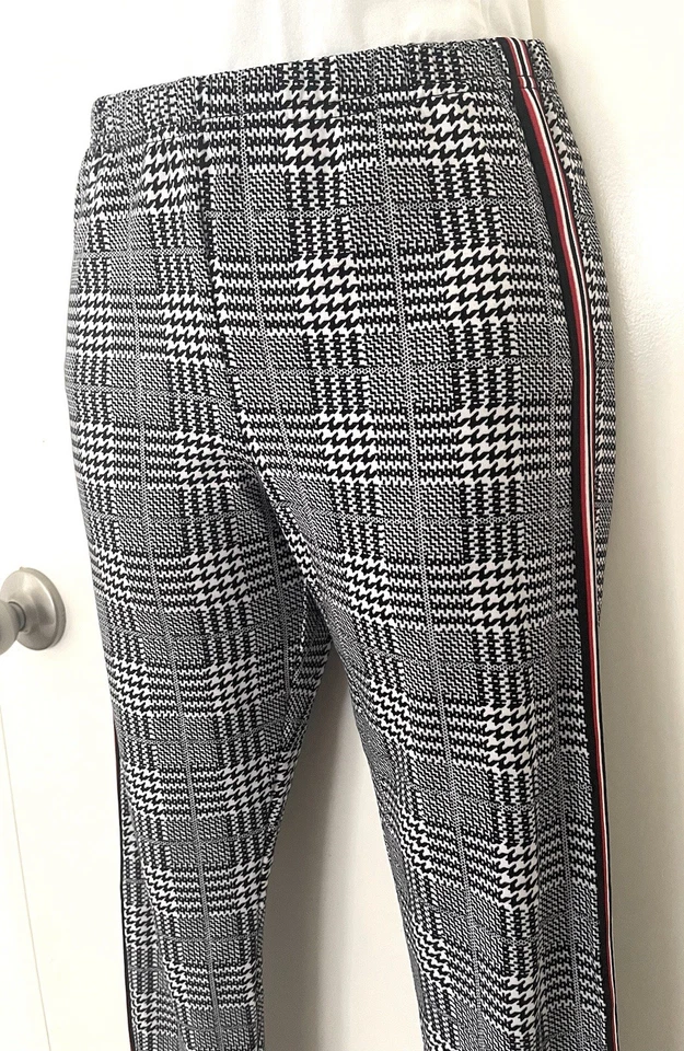 Eye Candy Women's Geometric Black and White Stretchable Casual Leggings Size S - Image 3 of 4