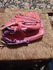 Rawlings Pink Girls Baseball Glove Right Hand Thrower LS900P 9 INCH