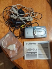 Olympus Camedia D-400 Digital Camera 1.3MP 3X Optical Zoom B15