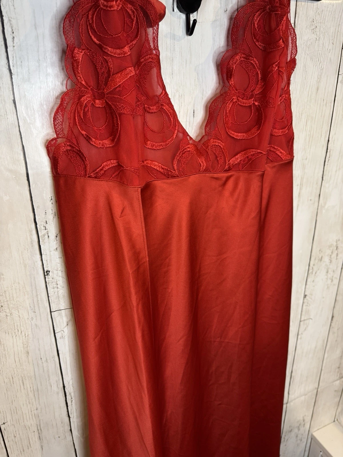 UNDERCOVER Abito rosso Victoria's Secret legato con fiocco ricamo tuffo raso grande nuovo con etichette