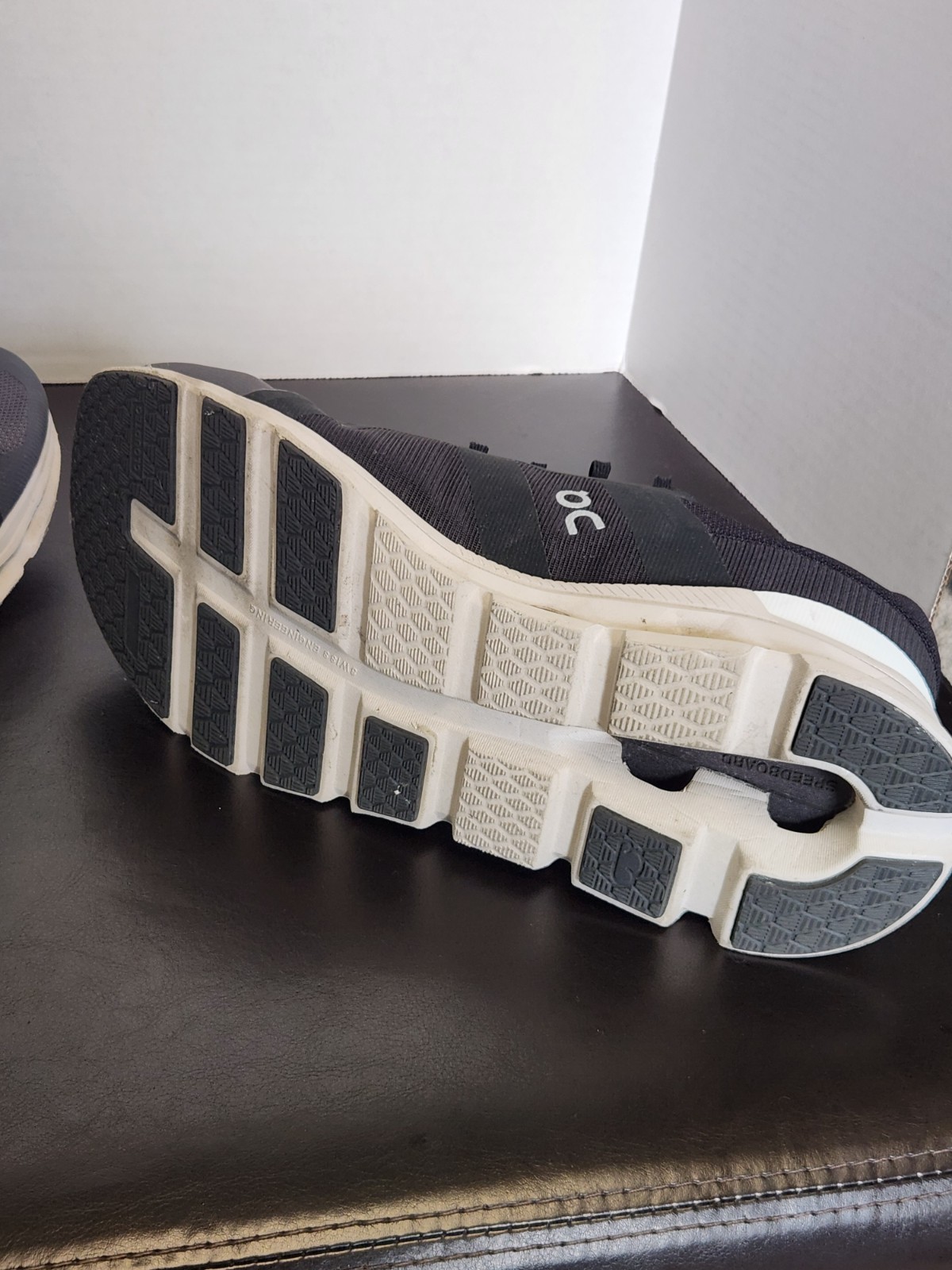 Size 11 - On Cloudrunner Eclipse Frost Mens Runni… - image 10