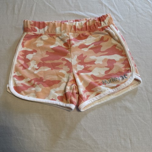 Hurley Girls Camo Shorts Size Medium!