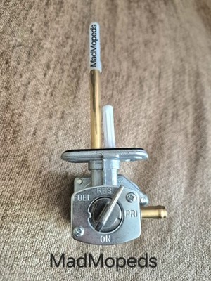 Kawasaki GPZ500 GPZ500S Z500 Fuel Petrol Tap Petcock MadMopeds 34VRed