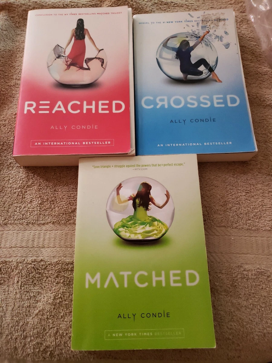 Matched By Ally Condie Book Cover