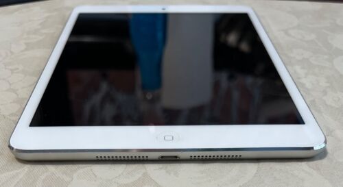 Apple iPad Mini 2nd Gen A1489 32GB Silver Wi-Fi Only iOS 7.9in Tablet - Afbeelding 1 van 7
